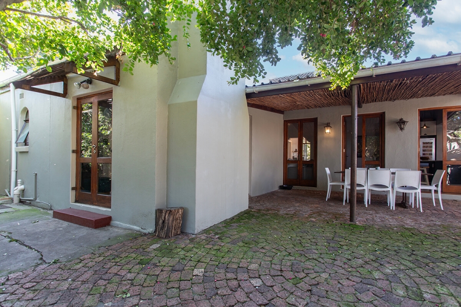 3 Bedroom Property for Sale in Oakdale Western Cape